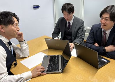 東京